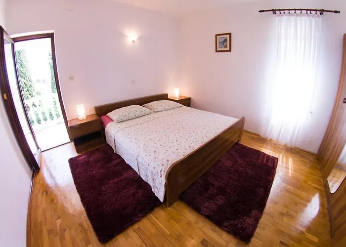 2 아파트 말린스카