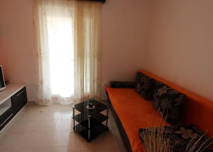 2 Apartment Malinska